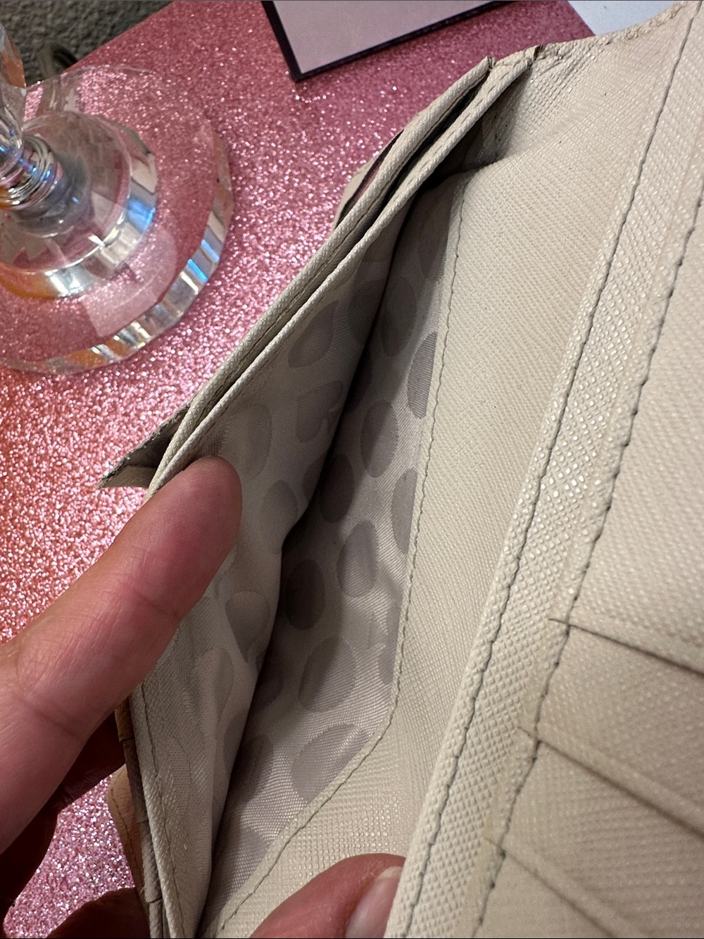kate spade Pebbled Small Wallet in Light Beige - Picture 9 of 11